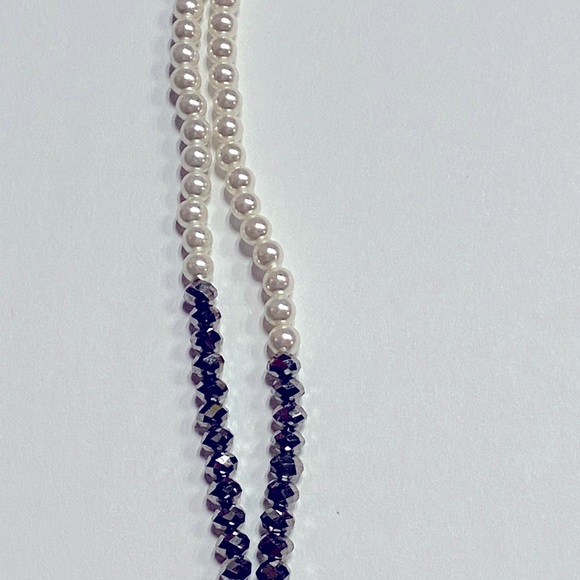 Beautiful RMN Faux Pearl Necklace - Picture 3 of 7